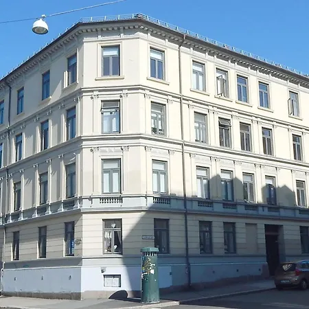 Happy Days Private In The Heart Of Bislett Oslo