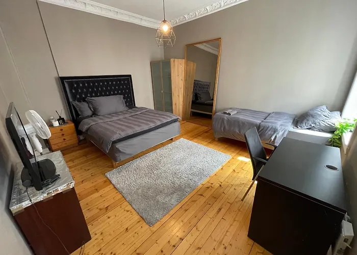Happy Days Private In The Heart Of Bislett * Oslo